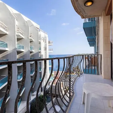 Comfortable, Spacious 2 Bed Apt Just Off The Coast By 360 Estates By 360 Estates St Paul's Bay