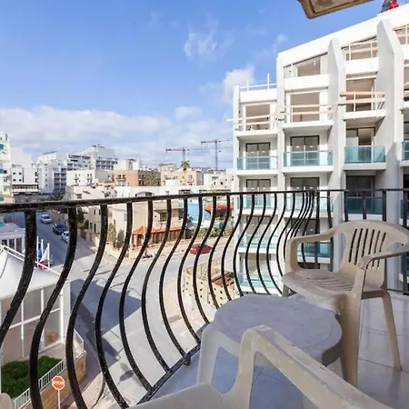 Comfortable, Spacious 2 Bed Apt Just Off The Coast By 360 Estates By 360 Estates Apartman