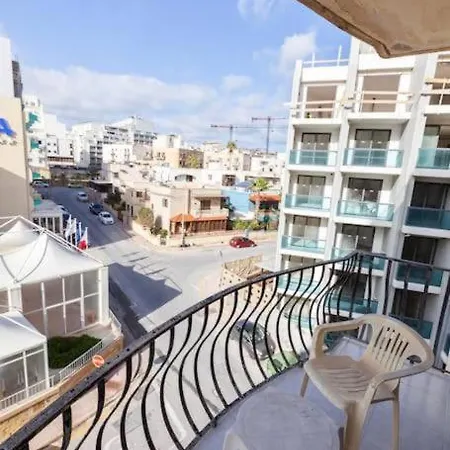 Comfortable, Spacious 2 Bed Apt Just Off The Coast By 360 Estates By 360 Estates Apartman
