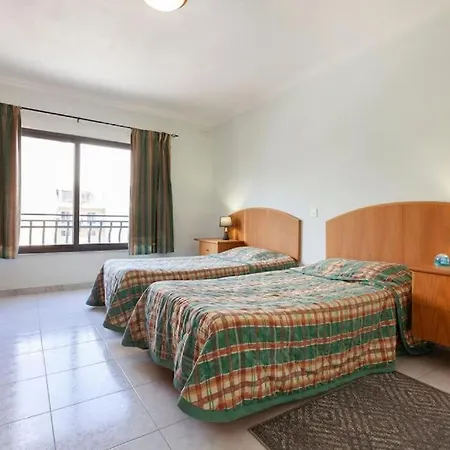 Comfortable, Spacious 2 Bed Apt Just Off The Coast By 360 Estates By 360 Estates * San Pawl il-Baħar